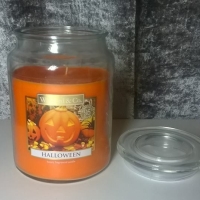 Budget Yankee Candle Dupe: Wickford & Co - Halloween Candle From Home Bargains (£2.99)